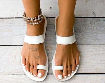 CLIO women sandals, leather sandals, ancient Greek sandals, White sandals-Handmade Women shoes, classic women sandals, Toe ring sandals