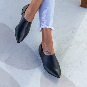 pointy toe flats, mules shoes women, black leather loafers, closed toe shoes women,  pointed toe shoes, leather ballerinas, autumn shoes