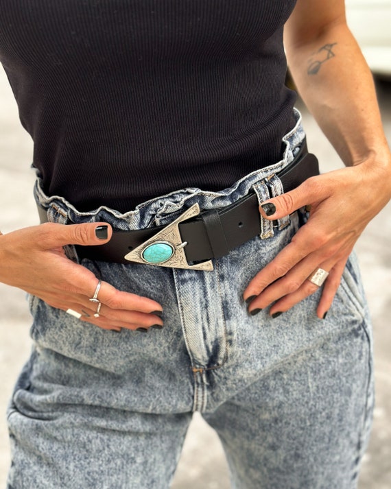 EUC BOHO Turquoise Stone Black Belt BLACK TURQUOISE Faux Leather CAB Stone Accent Disc Boho Belt  main image 2