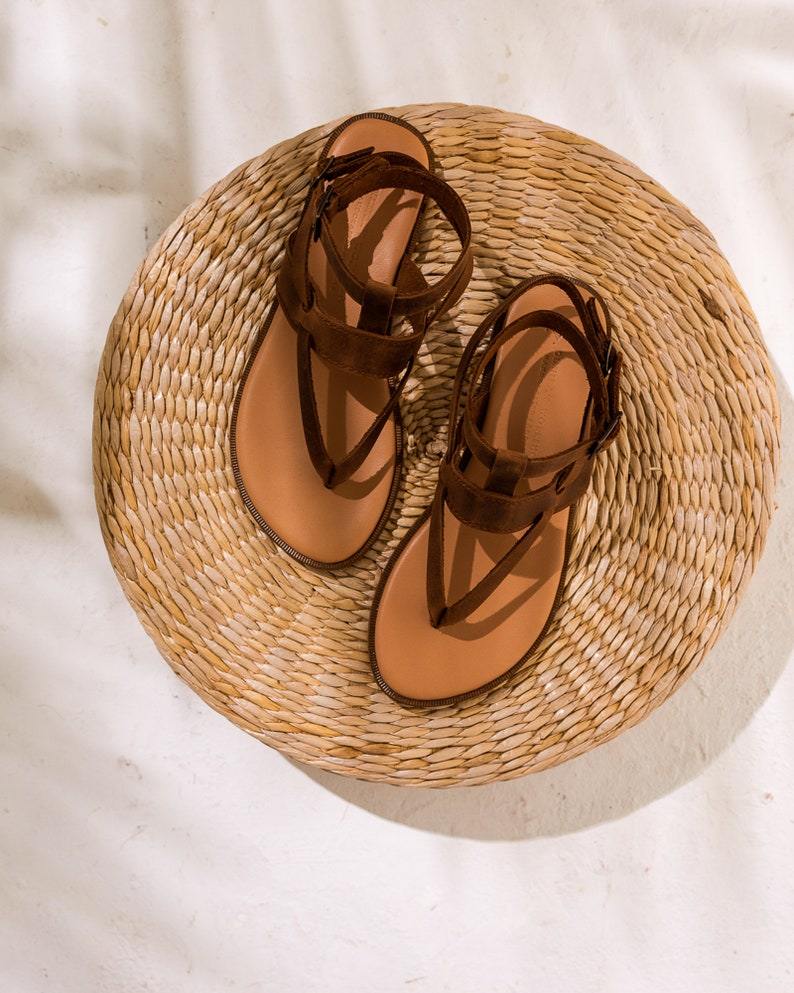 Sandales en cuir grecques, sandales à bride à la cheville, sandales marron, chaussures en cuir pour femmes, chaussures plates en cuir, sandales Grèce, cadeau pour elle, sandales ARIANNA image 4