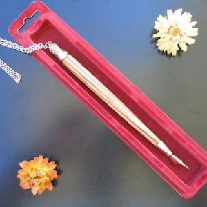 Olive Wood Yad Torah / Bible Pointer Israel jewish Jerusalem FREE SHIPPING