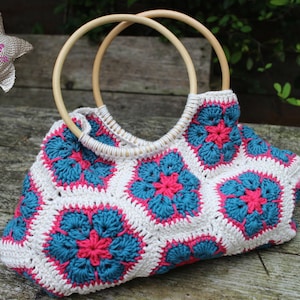 Crochet pattern African flower bag