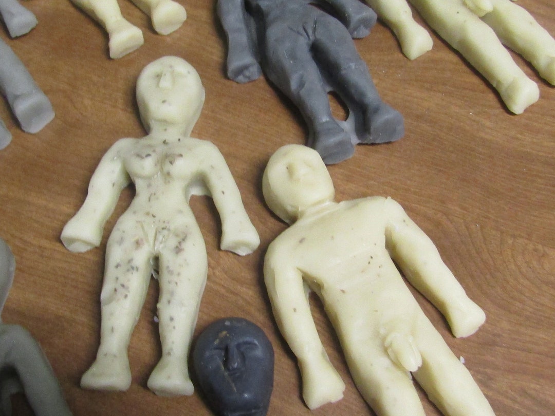 Clay poppet shop