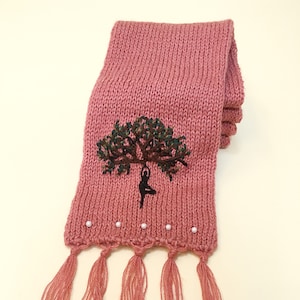 Woman&#39;s Pink Knit Mohair Blend Scarf With Tree of Life Yoga Embroidery