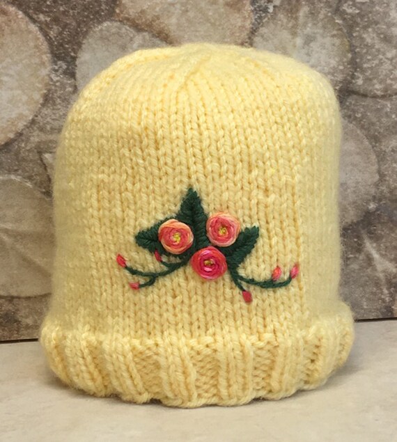 yellow knit hat