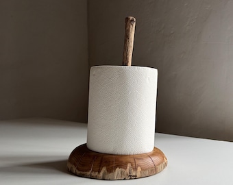 Soporte para rollo de toallas de roble recuperado – Decoración natural hecha a mano para el hogar