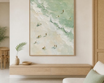 Peinture océanique épaisse au couteau à palette, toile abstraite représentant une foule sur la plage, art aquatique vibrant aux tons crème, sable et menthe, décoration intérieure moderne de style côtier