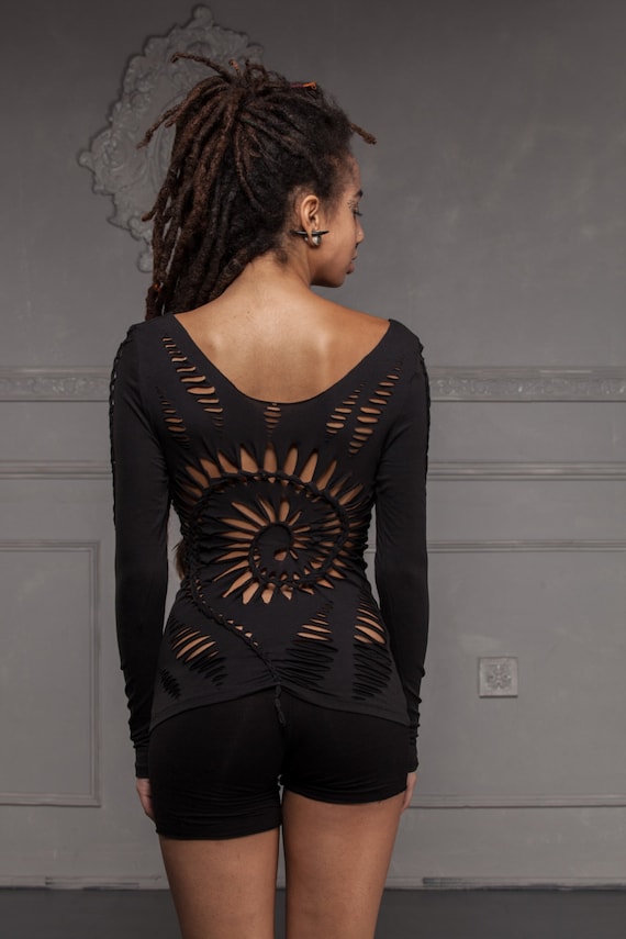 Spiral Cut out and Braided Top with Feather~