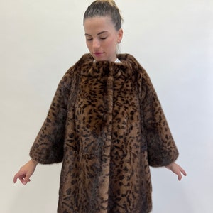 Real brown mink fur with leopard stamp, chic supple mink fur coat warm and classical style Demi buff full skin fur jacket.Luxury fur gift.