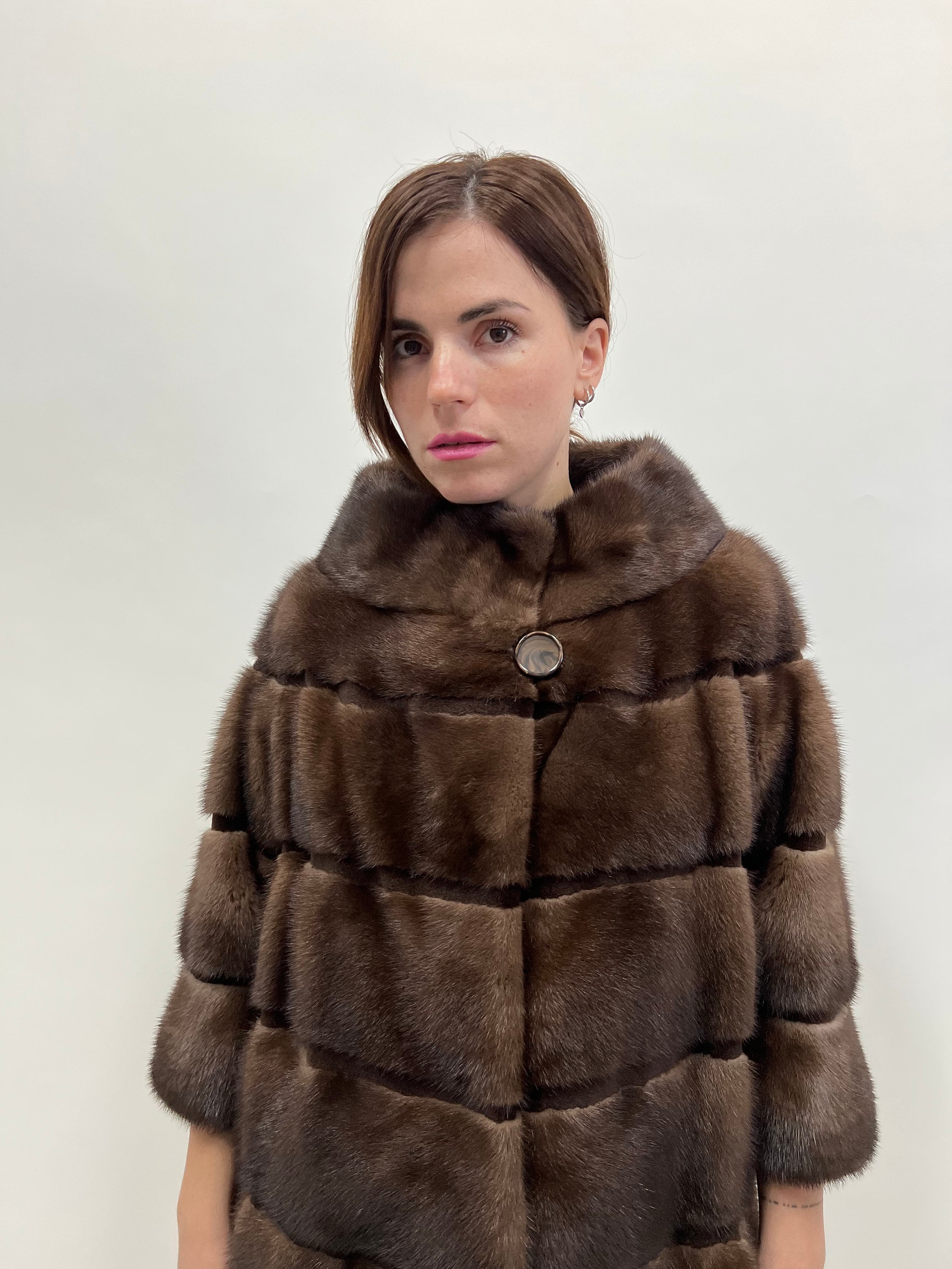 Haute Acorn Collarless Mink Fur Jacket