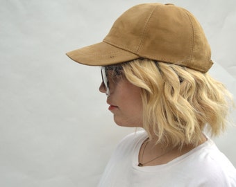 Gorra de béisbol de piel de ante: ajustable, de piel de vaca auténtica.