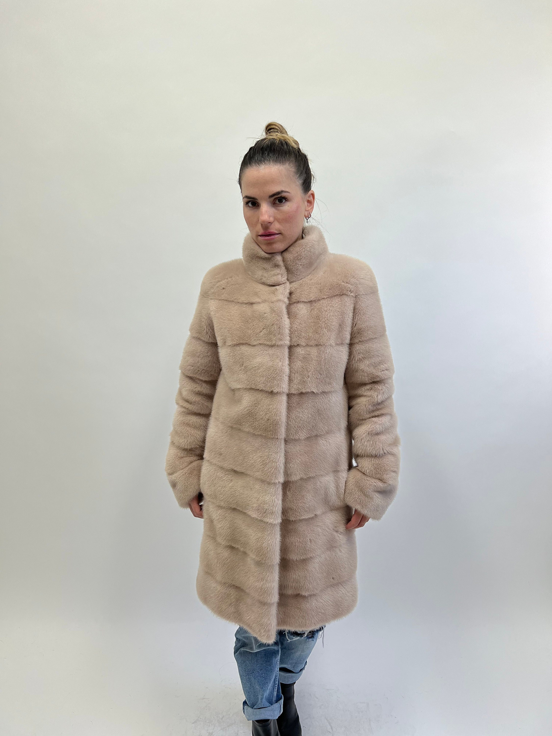 Horizontal mink coat Clearance