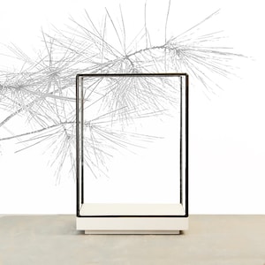 13x13x19 cm (5.1x5.1x7.5 inches) - Glass Display Showcase - Tabletop - Matt white finish