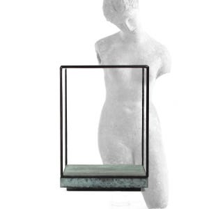 13x13x19 cm (5,1x5,1x7,5 inches) - Glass Display Showcase - Tabletop - verdigris oxidation