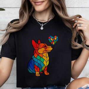Regalo de Corgi para mamá de perro, camiseta artística con vitrales de perro Corgi, camiseta con composición de perros arcoíris, regalos para mamás peluda, camiseta para fiesta de adopción de mascotas