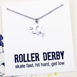Rullskridskohalsband, roller derby-presenter, rullskridskoåkningssmycken, derbytjejer, inspirerande halsband med mening, motivationspresenter bild 1
