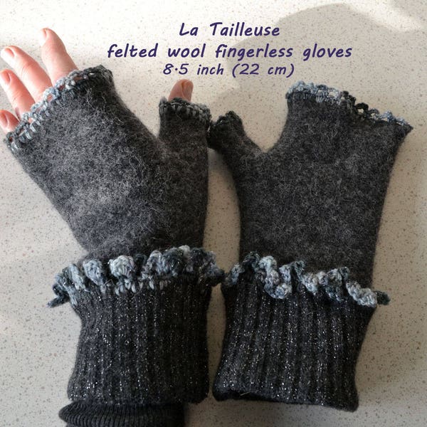 Katwise inspired short lined Armwarmers / wristwarmer / fingerless gloves in charcoal with handcrochet finish
