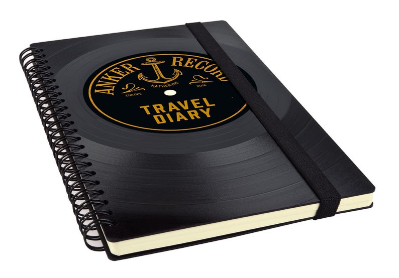 Reisetagebuch aus Schallplatte personalisiert Geschenk Reise Tagebuch Reisetagebuch individuell Geschenk Musikliebhaber Upcycling Bild 1