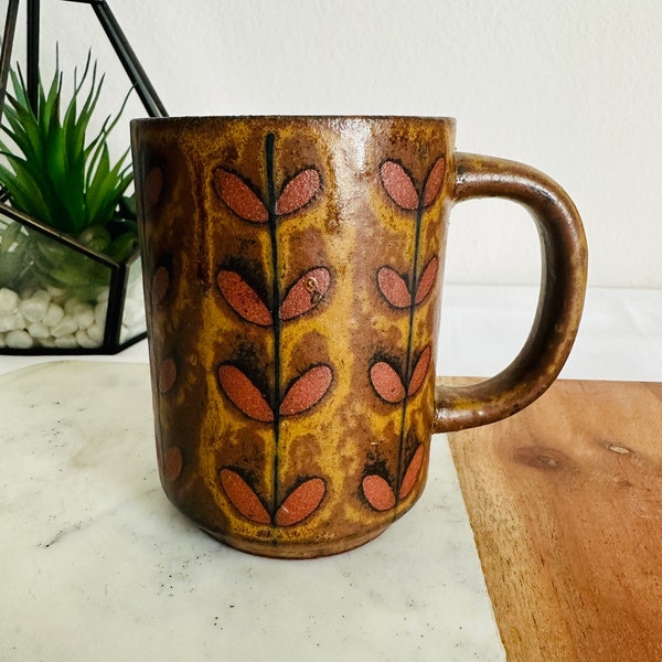 Vintage Brown Ceramic Pottery Mug, Leaf Pattern, Mid Century Mug, 1970s California Pottery, Vintage Mug, Brown Mug, Retro, Leaves