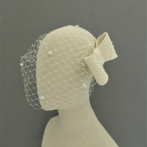 Wedding Birdcage Veil, 1950's Birdcage Veil, Wedding Veil, Bridal Bow Headpiece, 1950's Wedding Headpiece, Vintage Style Wedding Veil