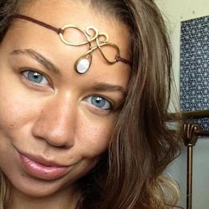 Small Butterfly Inner Eye Headpiece, with Moonstone or Lapis Lazuli Crystal. Good for Third Eye and Meditation & Goddess wear