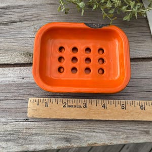 Jabonera vintage de esmalte naranja de 2 piezas