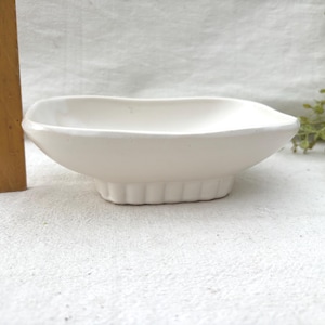 Matte White McCoy Pottery Shallow Planter Soap Dish 1801