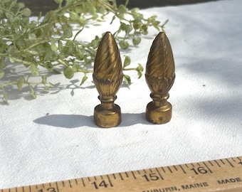 2 Lamp Finials, 2 Vintage Brass Tone Ornate Flower Bud Finials