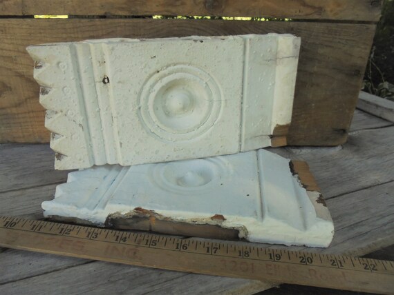 Vintage Wood Bullseye Window Door Corner Molding Trim Deco antique 5 1\4/"