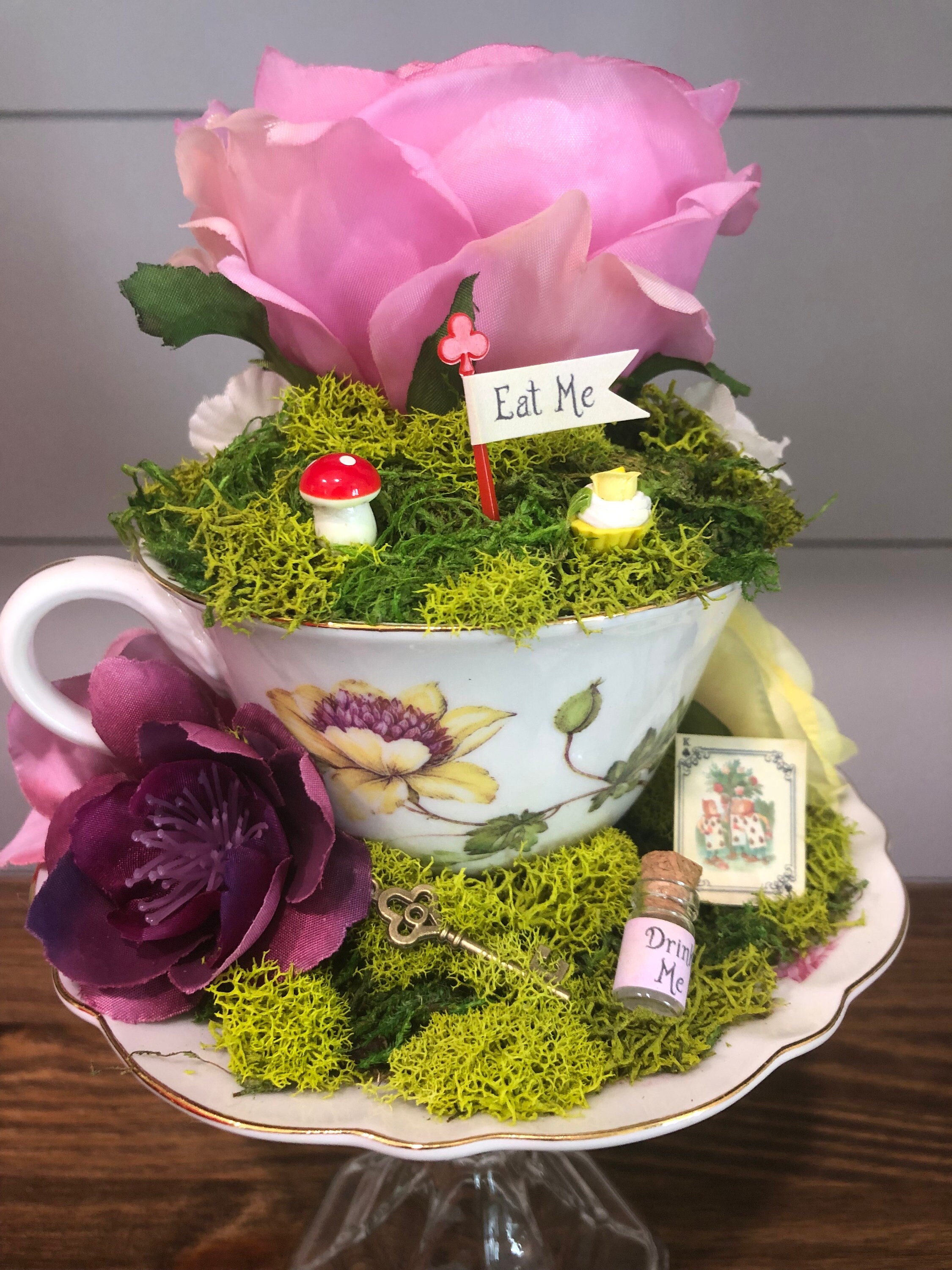 Alice in Wonderland Decor, Mad Hatter, Tea Party Centerpiece, Teacup,  Bridal Shower, Decoration, Baby Shower, Mothers Day Gift -  UK in 2023