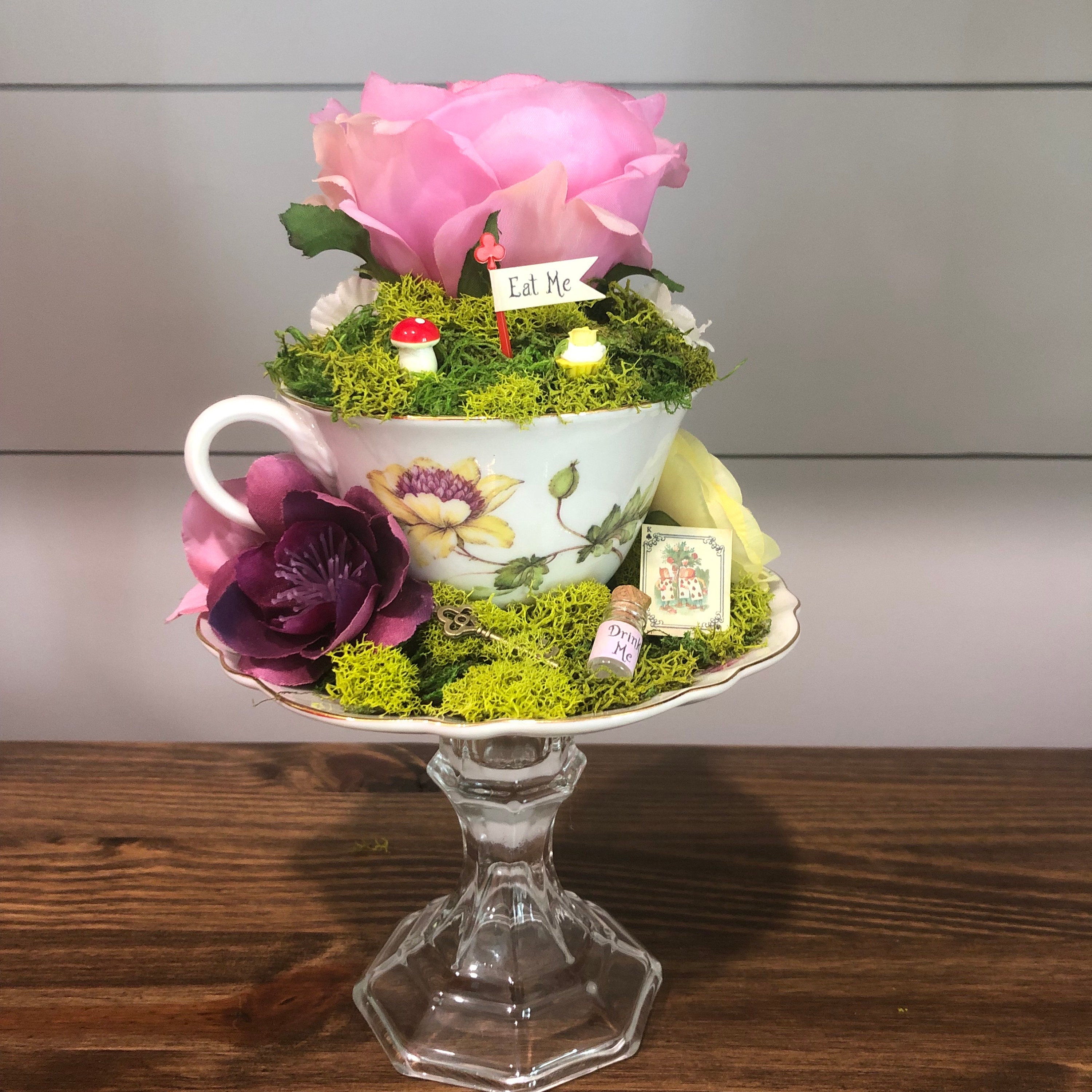 Alice in Wonderland Mad Hatter Tea Party Centerpiece Teacup Queen of hearts