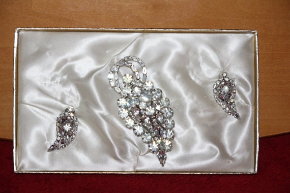 Silver Tone Rhinestone Brooch and Clip Earring Set - image 1