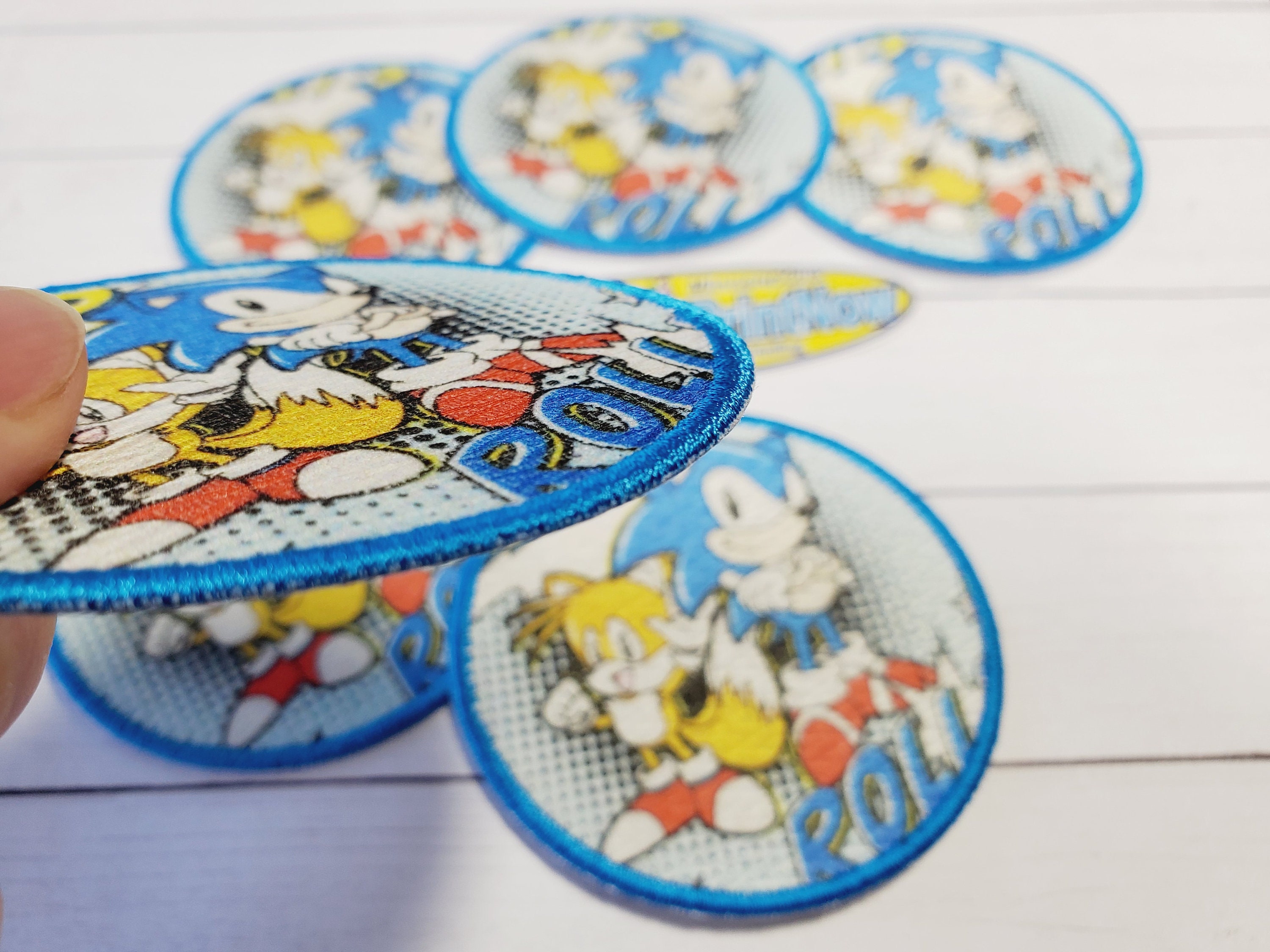 Leaping Sonic: Classic Sonic The Hedgehog Iron On Patch – Zen Monkey Studios