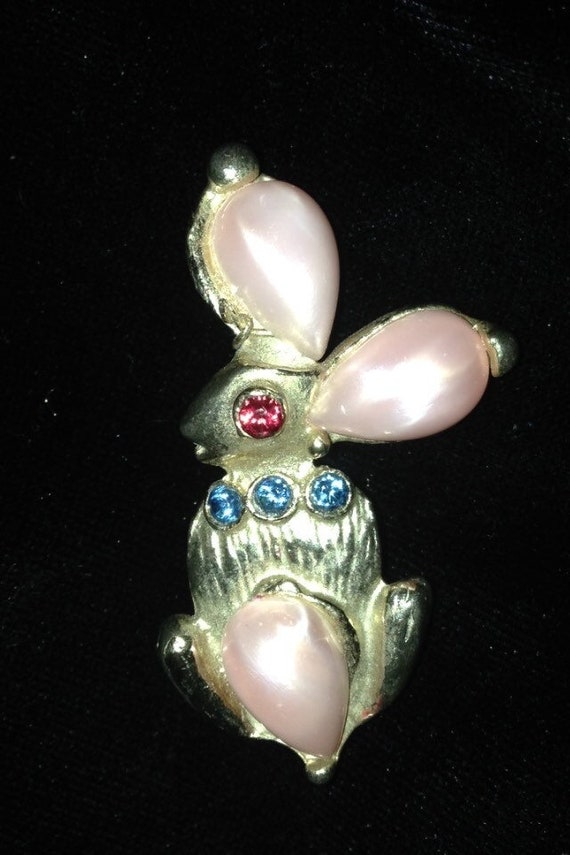 BROOCH Easter Bunny Pink Pearl Rhinestones Goldton
