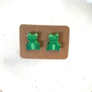 Frog Earrings Stud, Cute Frog Earrings, Frog Lover Gift Ideas, Frog Jewelry, Cute Animal Earrings, Hand Painted Earrings, Wood Post Earrings