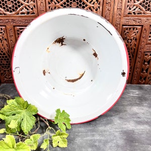 Red White Enamel Bowl - Vintage  Round Basin - Farmhouse Country Prop Household Display Storage Decor