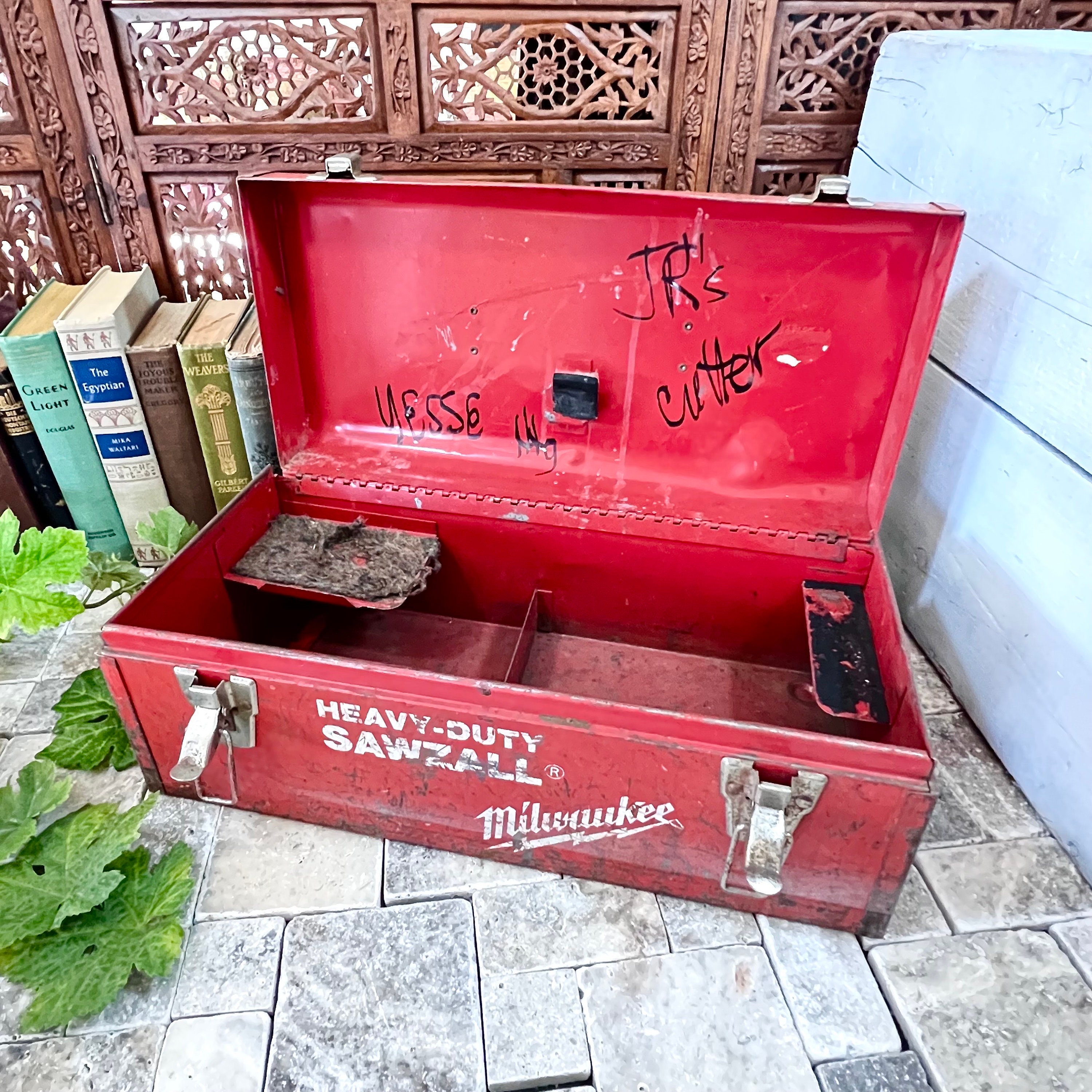 Red Metal Tool Box - Heavy Duty Sawzall Milwaukee - Rustic