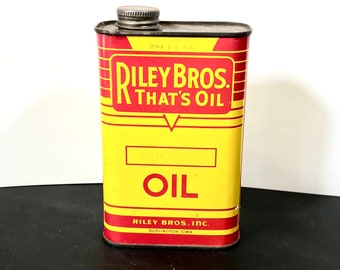 Guy's love old Tins - Riley Bros. That's Oil - Metal Screw Top Can Pint Can - Vintage Advertising