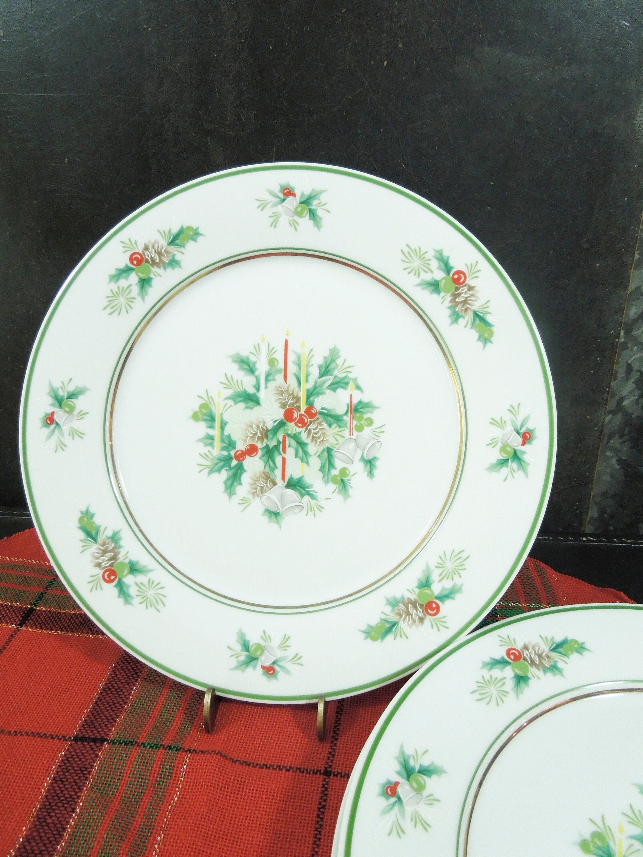 Set of Two Vintage Noritake Christmas Holly Salad Plates Etsy