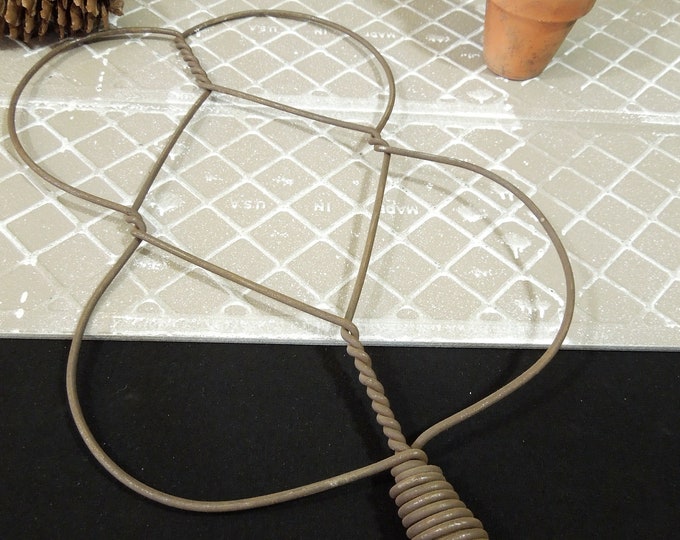 Rustic Metal Rug Beater Metal Wood Handle Vintage Decorative Etsy
