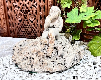 Perhaps she was having a bad hair day - Vintage Nude Woman Sculpture - Studio Pottery