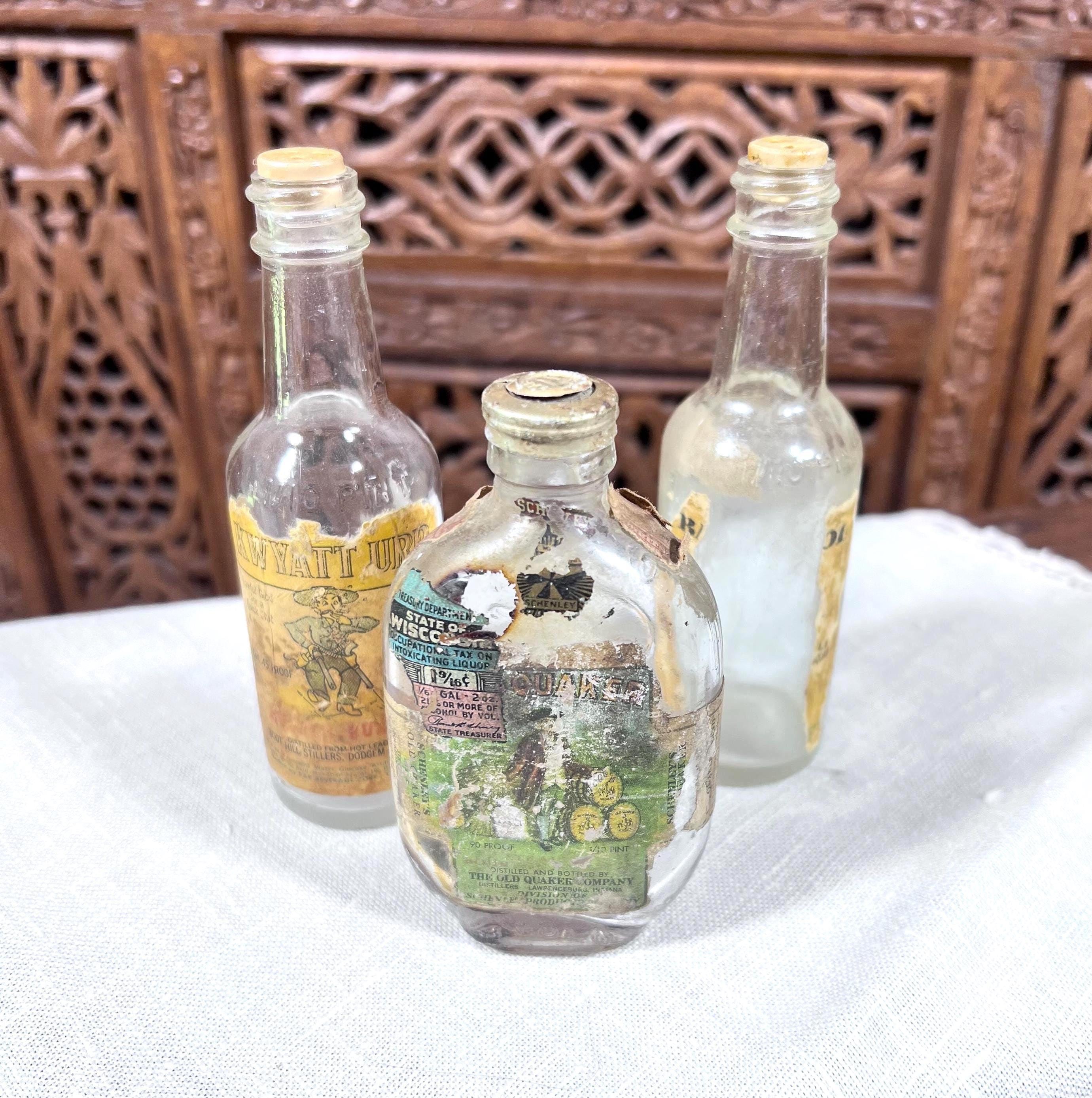 か*も様 オールドクェーカーライ4年80プルーフポケット瓶 Old Quaker Bottle - Etsy