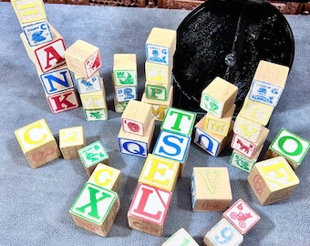 25 Wooden Building Blocks -  Old Children&#39;s Toy to Display or Repurpose - Fun, Spelling, Crafts, Construction  Art Colorful