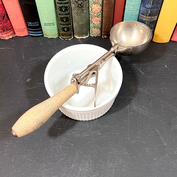 Gilchrist No.31 Ice Cream Scoop Etsy
