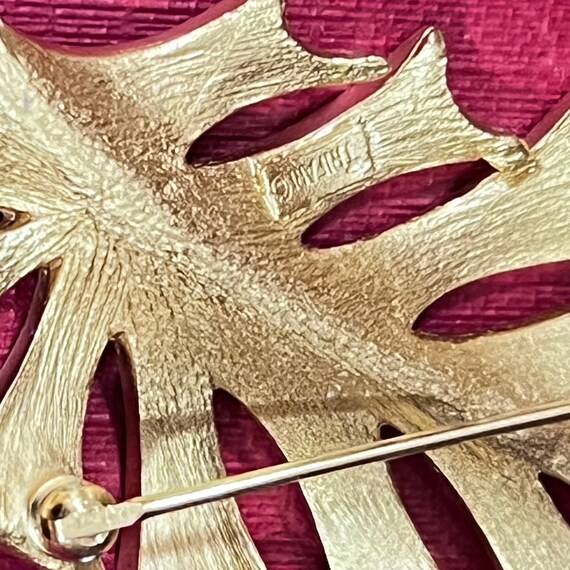 Brooch Gold Tone 5 Pieces - Coro Ribbed Leaf w/ P… - image 10