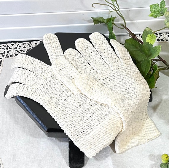 Isn't She Classy - Women's Crochet Gloves - Vinta… - image 5