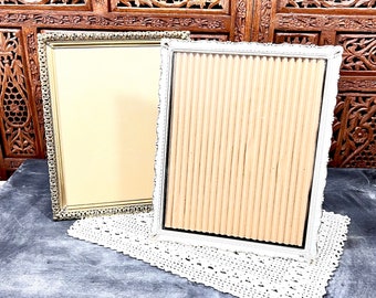 Picture Perfect? Photo Frame Brass Filigree or White & Gold Metal Choice - Wall Hang Easel Back - Glass Cover - Vintage Metal
