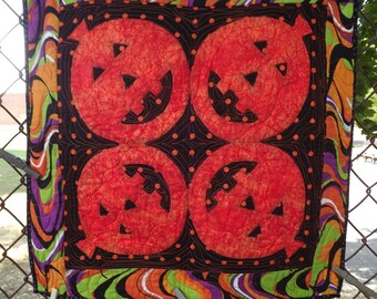 Halloween Pumpkin Hawaiian Applique Quilt