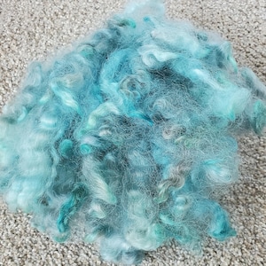 Leicester locks, hand dyed, 5-7&quot; for spinning, knitting, felting and weaving, 1 oz