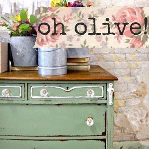 Sweet Pickins Milk Paint - Oh Olive!